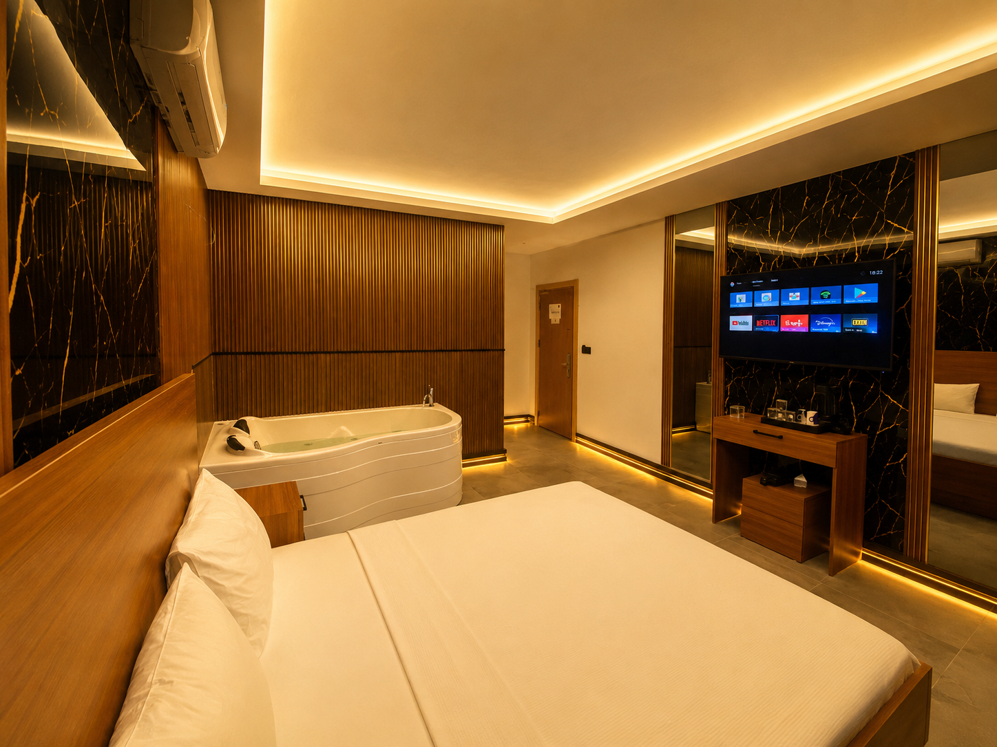 Modern ve ferah suite oda atmosferi